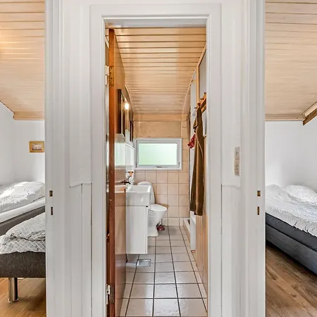 Casa vacanze With Hot Tub In A Scenic Retreat *